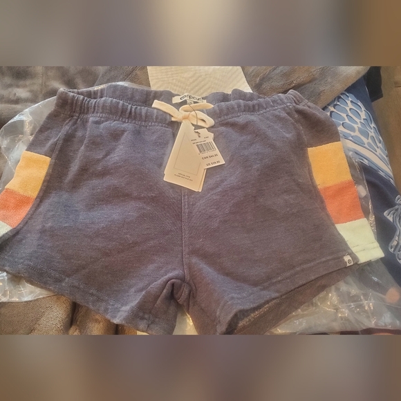 Rip curl shorts - Picture 3 of 4